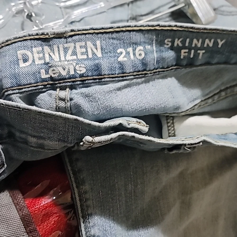 Levis Casual Light Blue Men's Jeans - Classic Skinny Fit Size 33x32